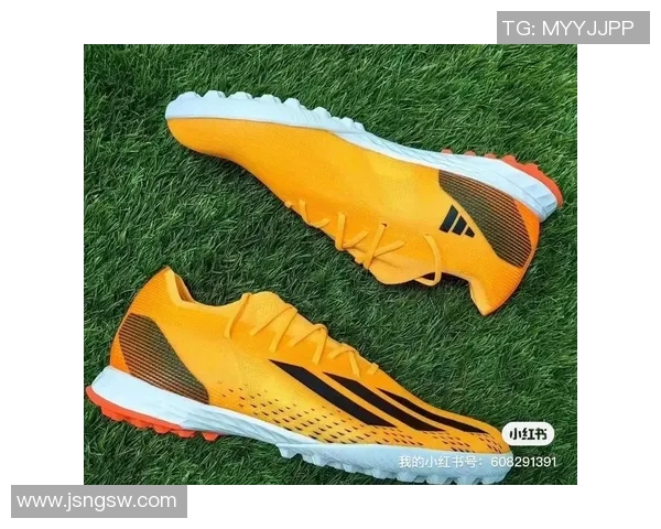 那些坚持穿高帮足球鞋的球星们如何在赛场上展现独特风格与统治力